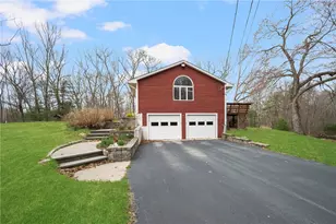 42 Ledge Rd, Coventry, RI 02816 - Photo 3