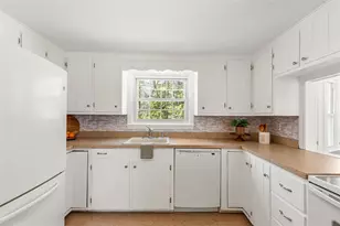 21 Old Chimney Rd, Barrington, RI 02806 - Photo 19