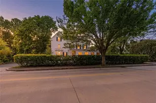 446 Bellevue Ave, Newport, RI 02840 - Photo 29