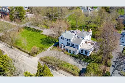 446 Bellevue Avenue #3, Newport, RI 02840 - Photo 35