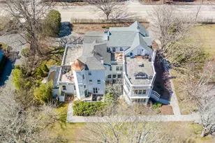 446 Bellevue Ave, Newport, RI 02840 - Photo 37