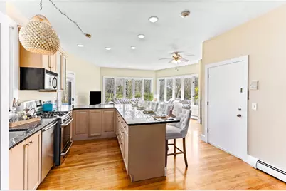 446 Bellevue Avenue #3, Newport, RI 02840 - Photo 7