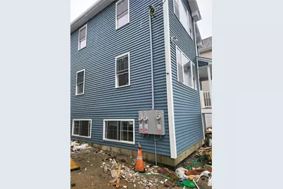 729 Potters Avenue, Providence, RI 02907 - Photo 3