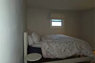 50 Glenham Rd, Cranston, RI 02921 - Photo 15