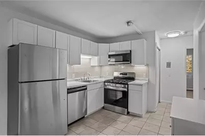 3940 Post Road #26, Warwick, RI 02886 - Photo 3