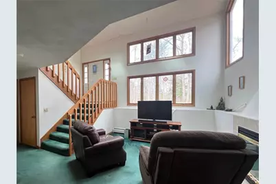 402 Weaver Hill Road, West Greenwich, RI 02817 - Photo 27