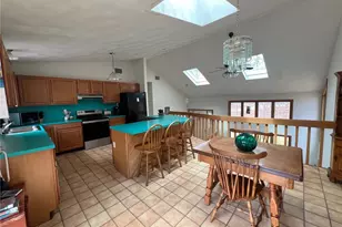 402 Weaver Hill Rd, West Greenwich, RI 02817 - Photo 11