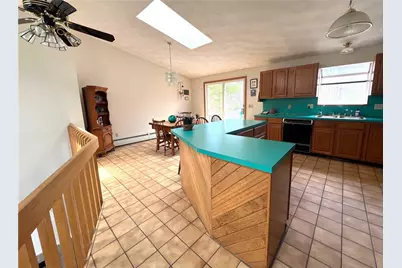 402 Weaver Hill Road, West Greenwich, RI 02817 - Photo 7