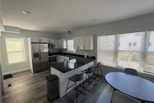 1076 Plainfield St, Johnston, RI 02919 - Photo 11