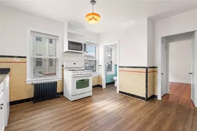 274 Montgomery Avenue, Cranston, RI 02905 - Photo 3