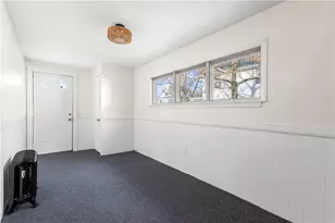 274 Montgomery Ave, Cranston, RI 02905 - Photo 9