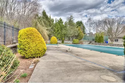 3 Dairy Farm Drive, West Warwick, RI 02893 - Photo 31