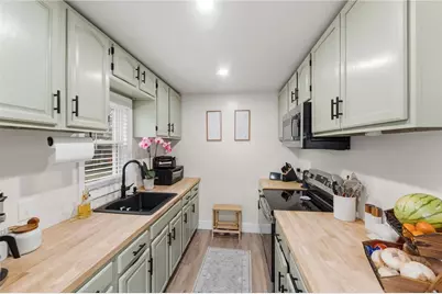 78 Eddy Street, Cranston, RI 02920 - Photo 3