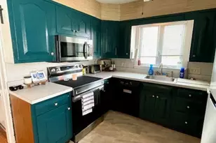 41 Felsmere Ave, Pawtucket, RI 02861 - Photo 11