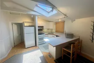 14 Kay St, Newport, RI 02840 - Photo 7