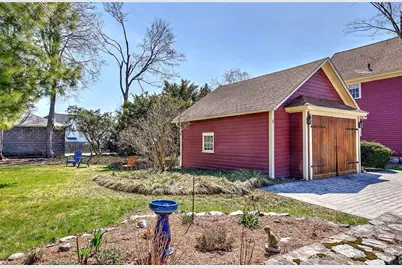 324 Pleasant Street, East Providence, RI 02916 - Photo 47