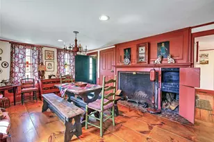 324 Pleasant St, East Providence, RI 02916 - Photo 9