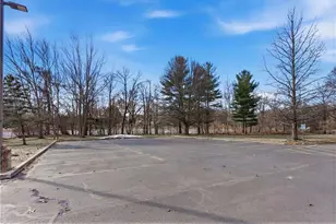 31 Devereux St, Providence, RI 02909 - Photo 23