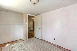52 W Shore Ln, Burrillville, RI 02859 - Photo 31