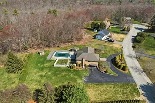 6 Christopher Dr, Johnston, RI 02919 - Photo 41