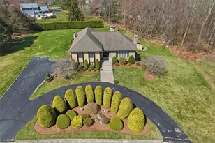 6 Christopher Dr, Johnston, RI 02919 - Photo 3