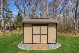 6 Christopher Dr, Johnston, RI 02919 - Photo 37
