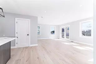 62 John Wickes Ave, Warwick, RI 02818 - Photo 7