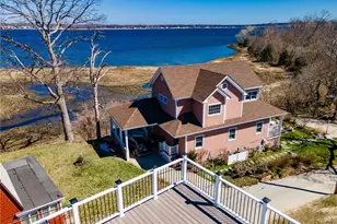 62 John Wickes Ave, Warwick, RI 02818 - Photo 33