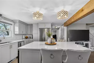 80 Glendale Ave, Warwick, RI 02889 - Photo 3