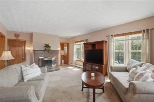 104 5th St, East Providence, RI 02914 - Photo 5