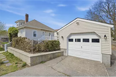 104 Fifth Street, East Providence, RI 02914 - Photo 3