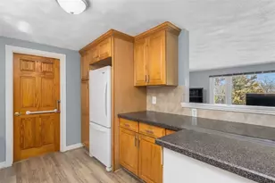153 Diamond Hill Rd, Warwick, RI 02886 - Photo 21