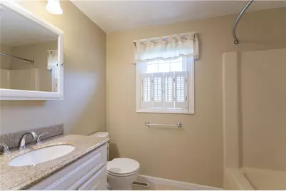 5804 Post Road #8, Warwick, RI 02818 - Photo 11