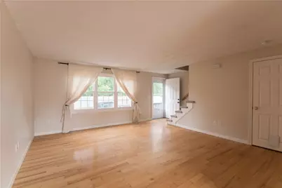 5804 Post Road #8, Warwick, RI 02818 - Photo 5