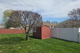 11 Coes St, North Providence, RI 02904 - Photo 3