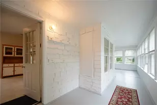 10 Hendricks St, South Kingstown, RI 02879 - Photo 19