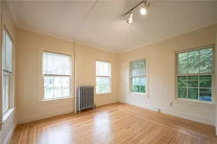 10 Hendricks St, South Kingstown, RI 02879 - Photo 9