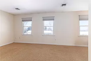 173 Russell Dr, Tiverton, RI 02878 - Photo 23