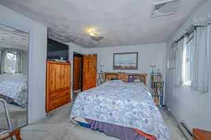 303 Middle Rd, Portsmouth, RI 02871 - Photo 25