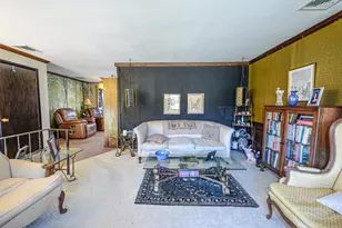 303 Middle Rd, Portsmouth, RI 02871 - Photo 9