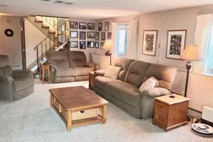 303 Middle Rd, Portsmouth, RI 02871 - Photo 23