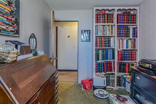 303 Middle Rd, Portsmouth, RI 02871 - Photo 21