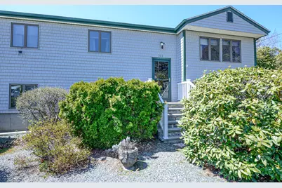 303 Middle Road, Portsmouth, RI 02871 - Photo 31