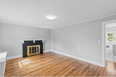 2 Sprague Avenue, East Providence, RI 02915 - Photo 5