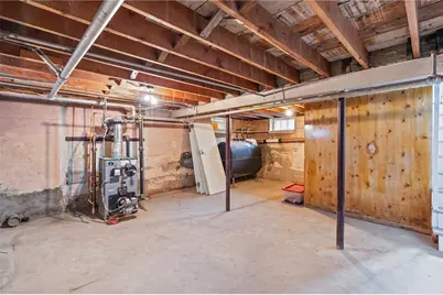 2 Sprague Avenue, East Providence, RI 02915 - Photo 27