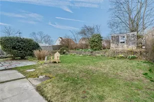 2 Sprague Ave, East Providence, RI 02915 - Photo 29