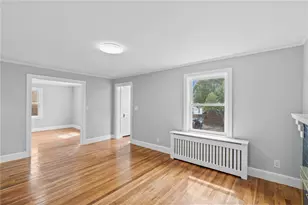 2 Sprague Ave, East Providence, RI 02915 - Photo 17