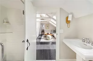 21 George St, Providence, RI 02906 - Photo 29