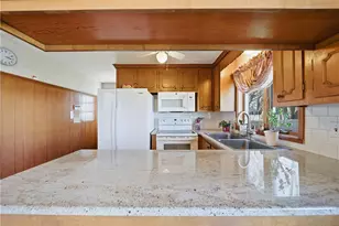 73 Oregon Ave, North Providence, RI 02911 - Photo 9
