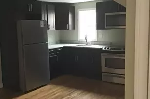 14 Esten St, Providence, RI 02908 - Photo 3